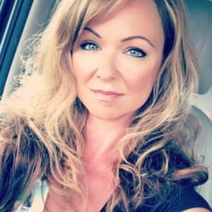 Meet your Posher, Deb